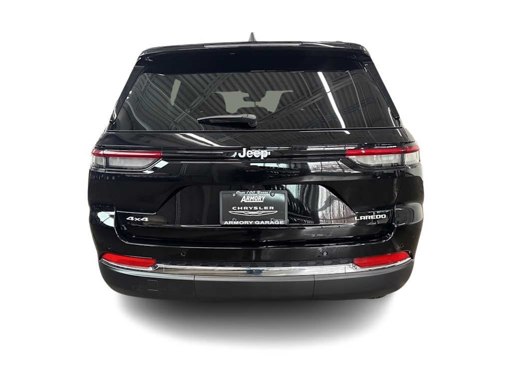 Thumbnail: 2026 Jeep Grand Cherokee - 4