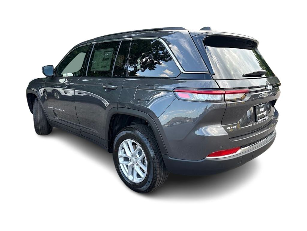 Thumbnail: 2026 Jeep Grand Cherokee - 3