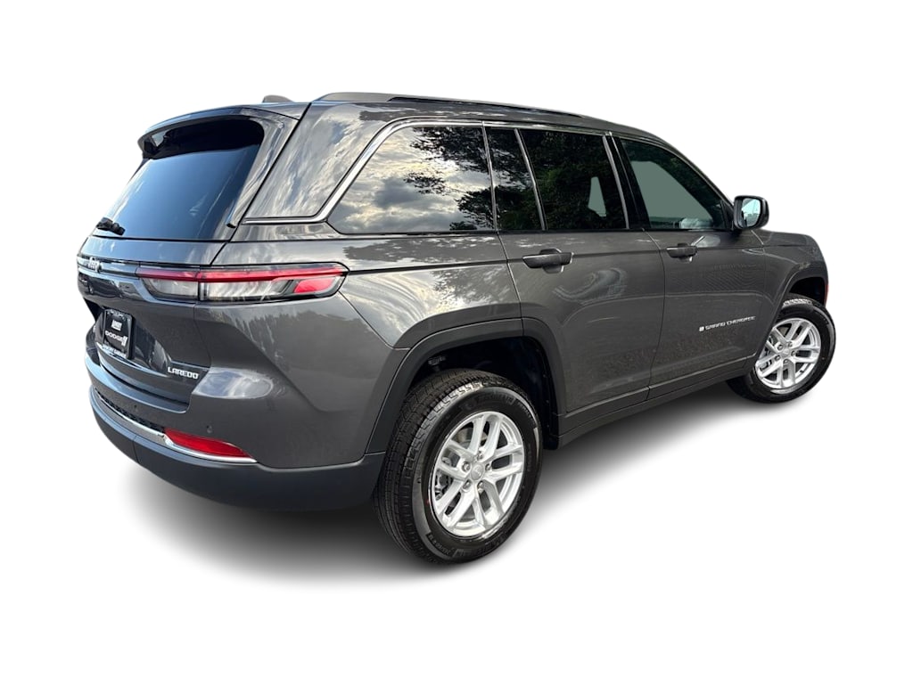 Thumbnail: 2026 Jeep Grand Cherokee - 18