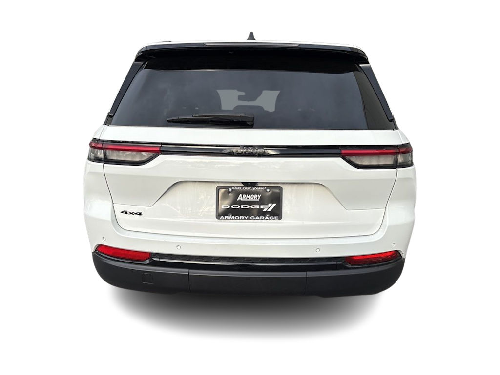 Thumbnail: 2023 Jeep Grand Cherokee - 4