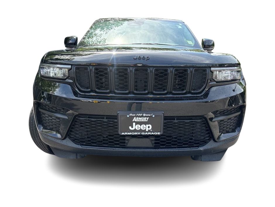 Thumbnail: 2023 Jeep Grand Cherokee - 5