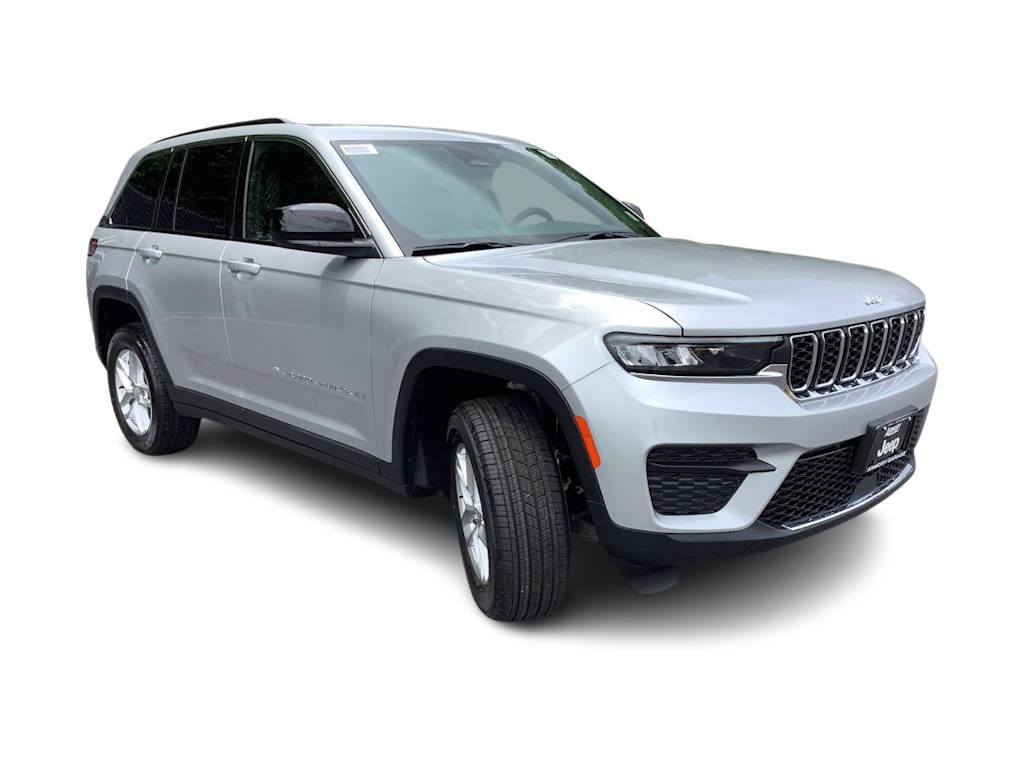Thumbnail: 2026 Jeep Grand Cherokee - 18