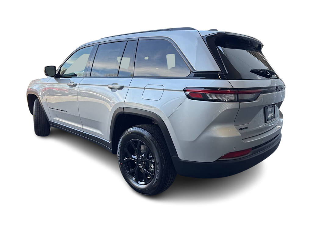 Thumbnail: 2026 Jeep Grand Cherokee - 3