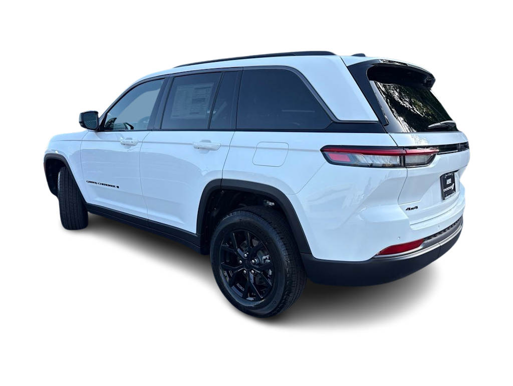 Thumbnail: 2026 Jeep Grand Cherokee - 3