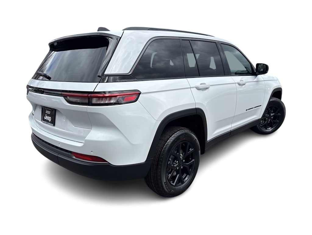 Thumbnail: 2026 Jeep Grand Cherokee - 20