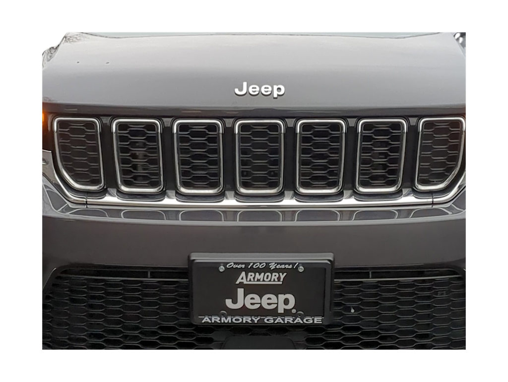 2023 Jeep Grand Cherokee Limited Edition 30