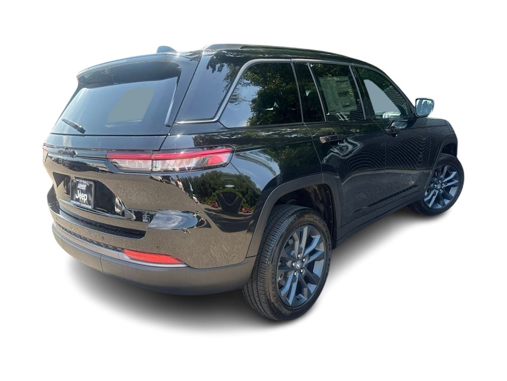 Thumbnail: 2026 Jeep Grand Cherokee - 20