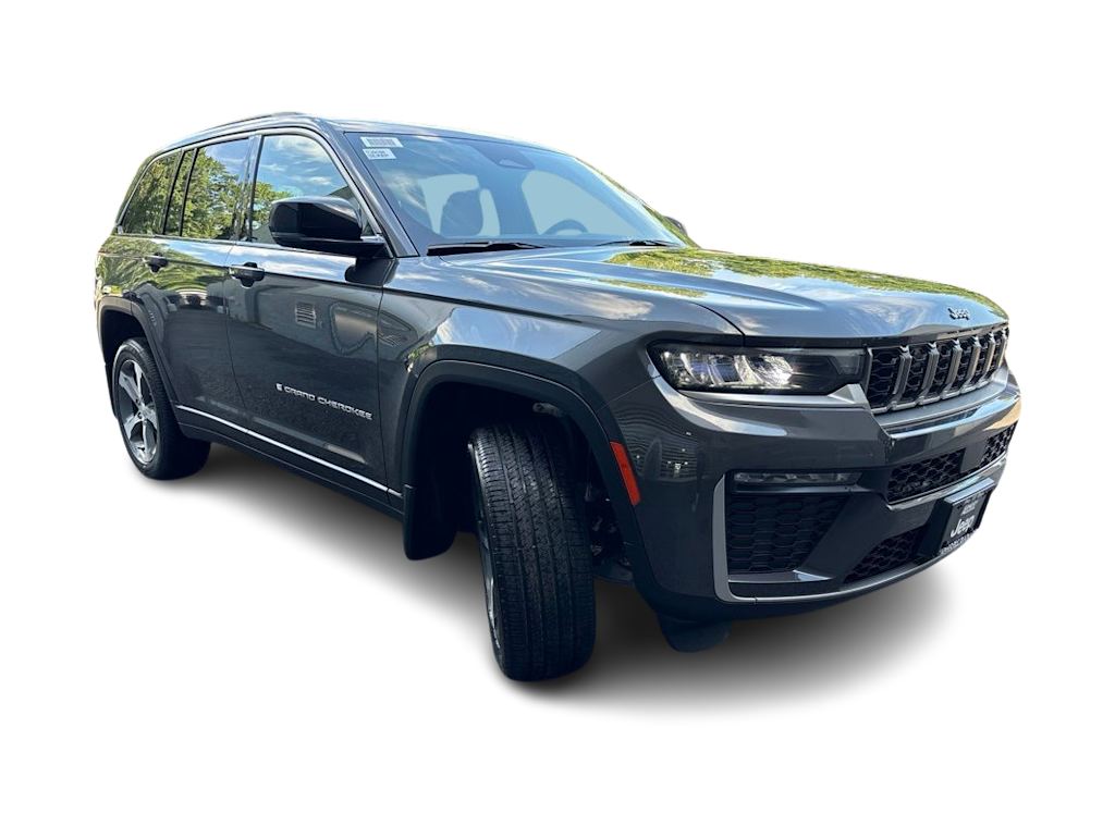 Thumbnail: 2026 Jeep Grand Cherokee - 18