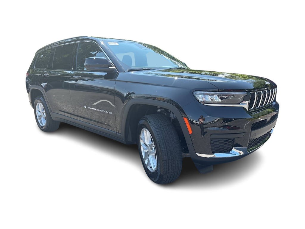 Thumbnail: 2025 Jeep Grand Cherokee L - 16