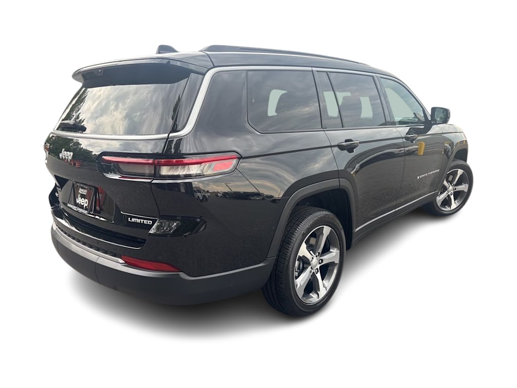 Thumbnail: 2026 Jeep Grand Cherokee L - 22