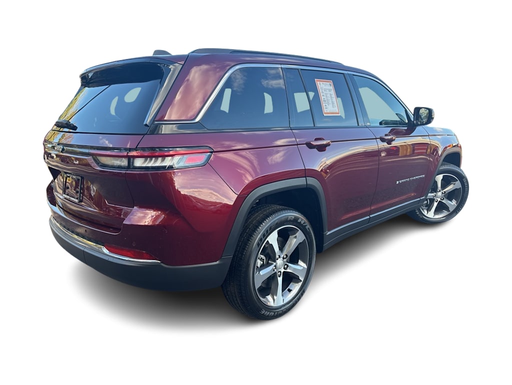 Thumbnail: 2024 Jeep Grand Cherokee - 20