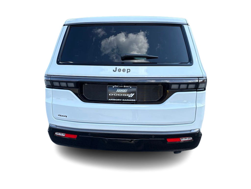 Thumbnail: 2026 Jeep Grand Wagoneer - 4