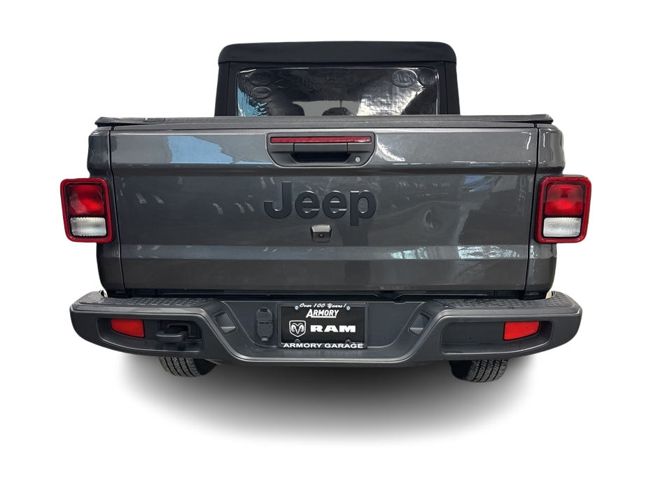 Thumbnail: 2023 Jeep Gladiator - 4