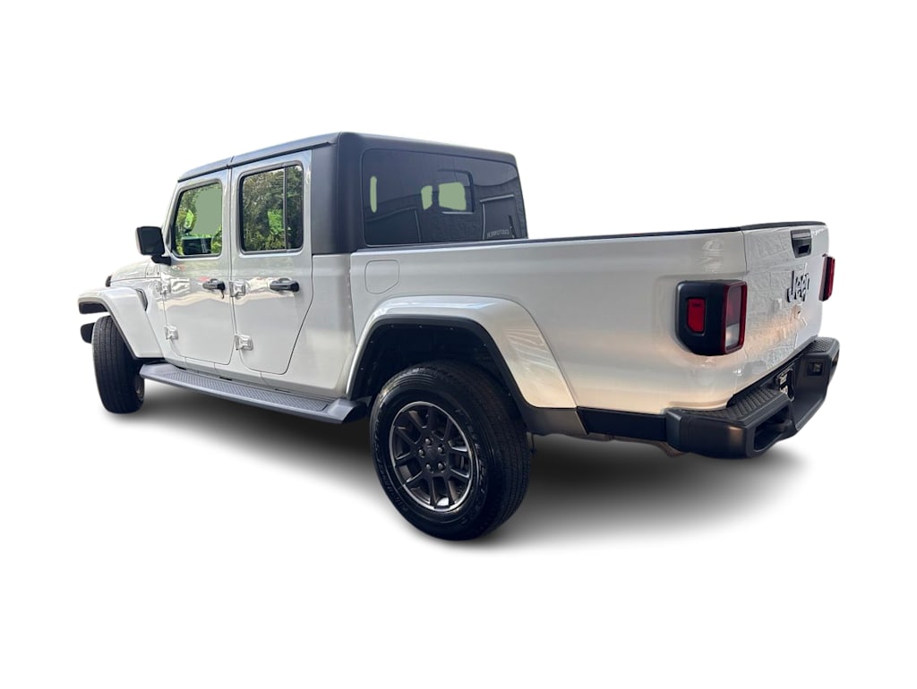 Thumbnail: 2023 Jeep Gladiator - 3