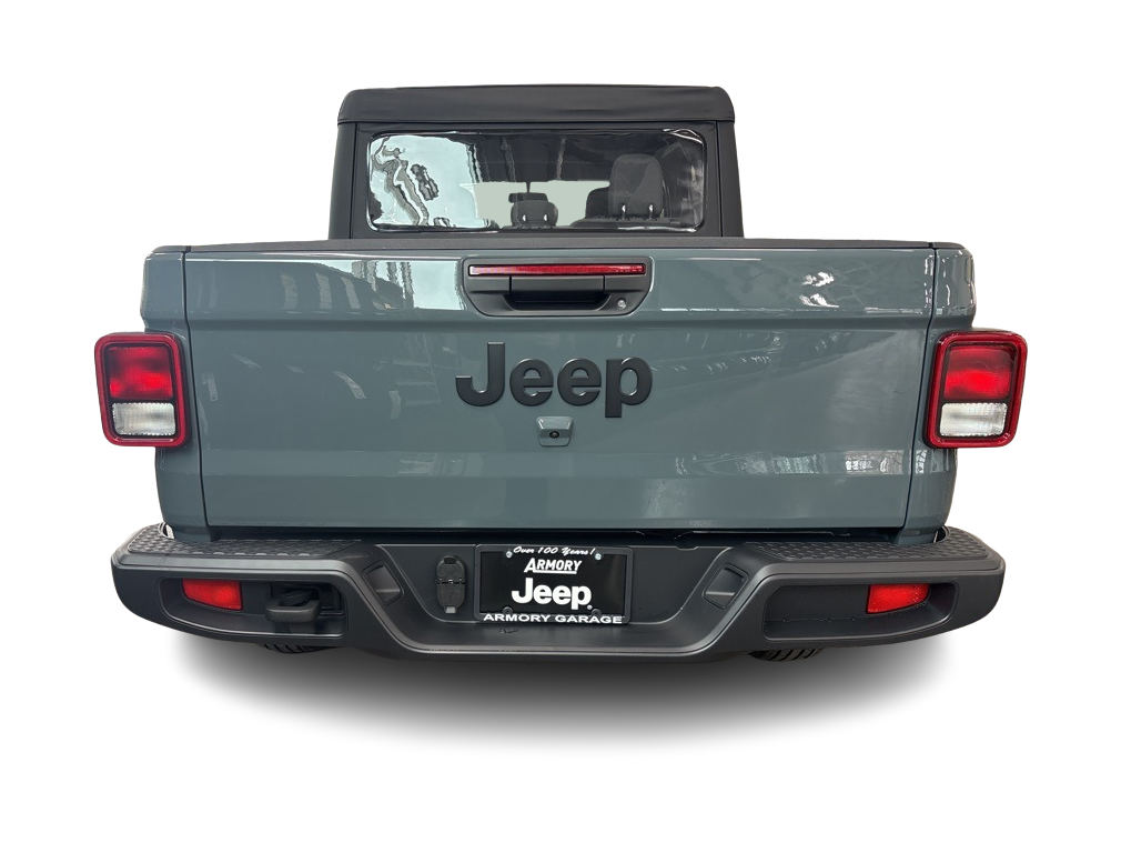 Thumbnail: 2026 Jeep Gladiator - 4