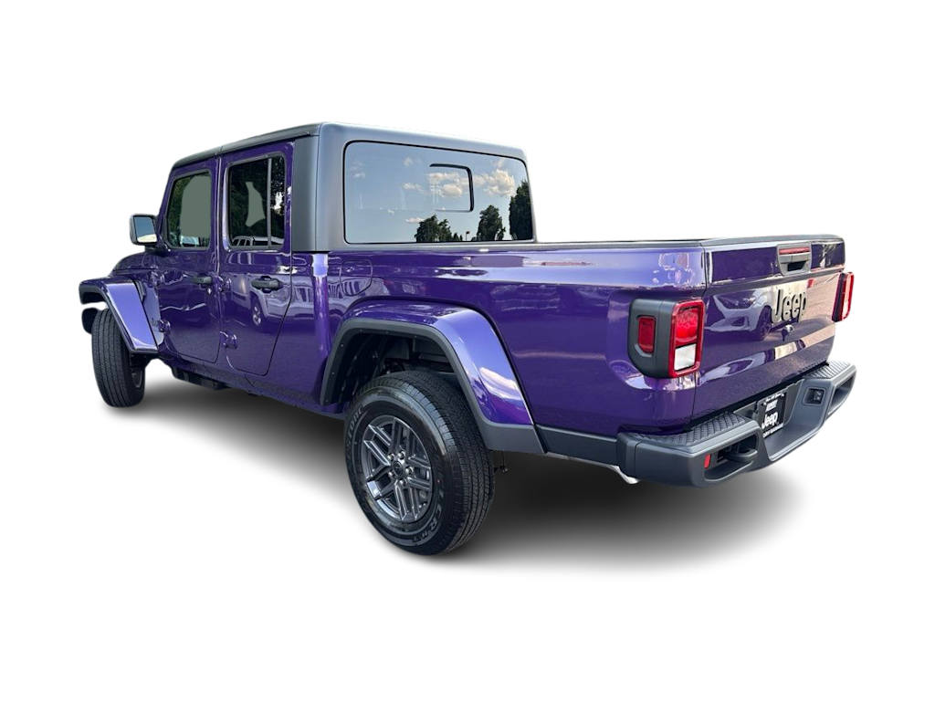 Thumbnail: 2026 Jeep Gladiator - 3