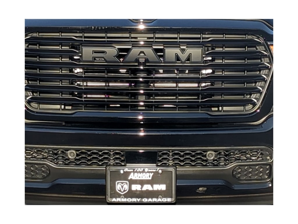 2025 RAM 1500 Laramie 29