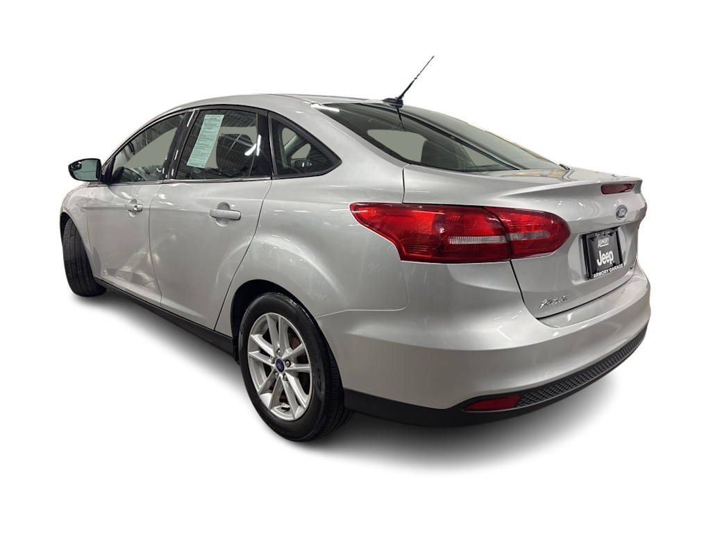 Thumbnail: 2017 Ford Focus - 3