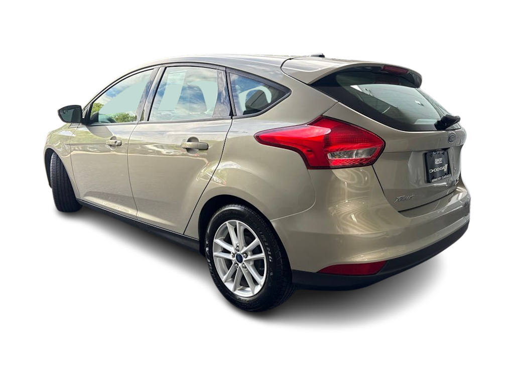 Thumbnail: 2016 Ford Focus - 3