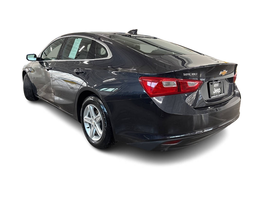 Thumbnail: 2023 Chevrolet Malibu - 3