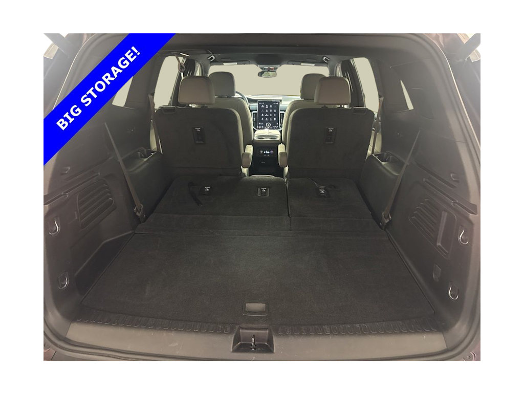 Thumbnail: 2024 GMC Acadia - 35