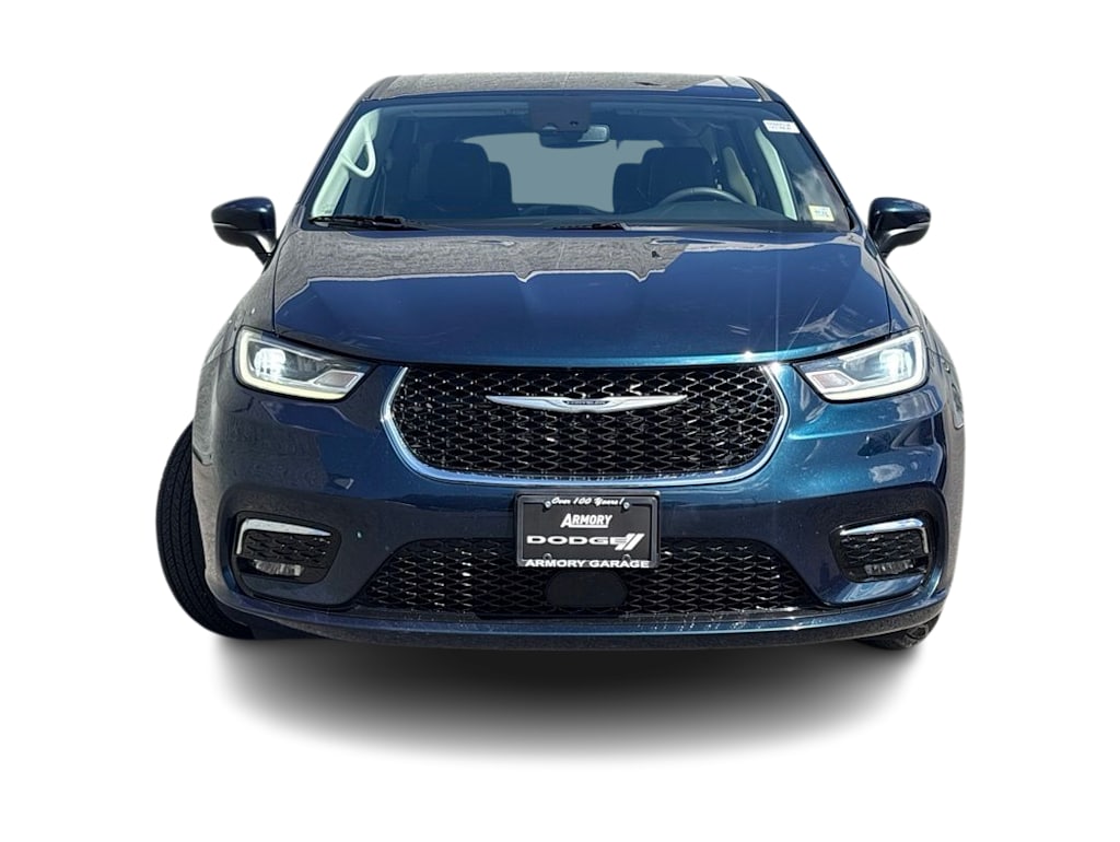 Thumbnail: 2023 Chrysler Pacifica - 5