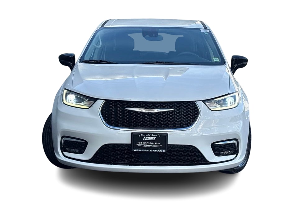 Thumbnail: 2024 Chrysler Pacifica - 5
