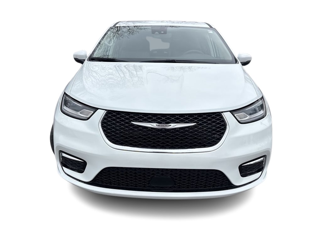 Thumbnail: 2023 Chrysler Pacifica - 5