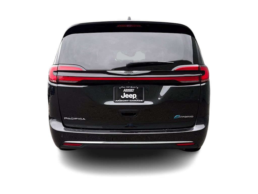 Thumbnail: 2023 Chrysler Pacifica - 4