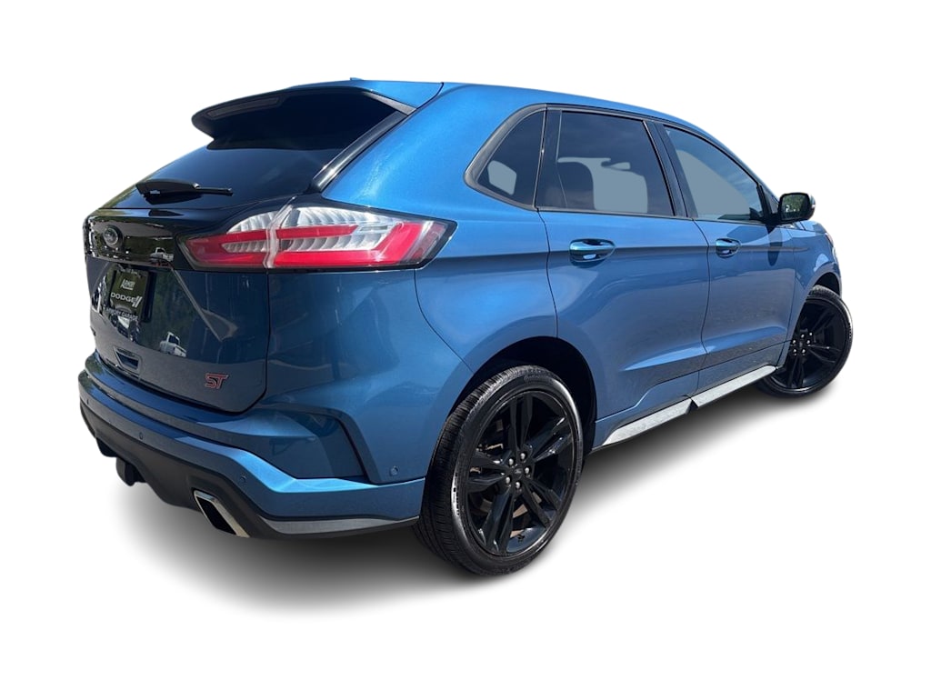 Thumbnail: 2020 Ford Edge - 17