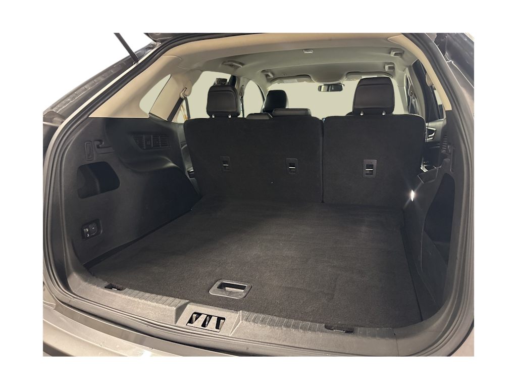 Thumbnail: 2023 Ford Edge - 16