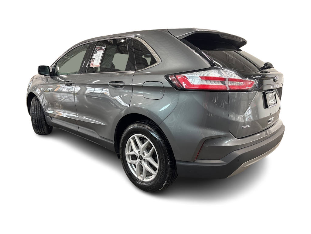 Thumbnail: 2023 Ford Edge - 3