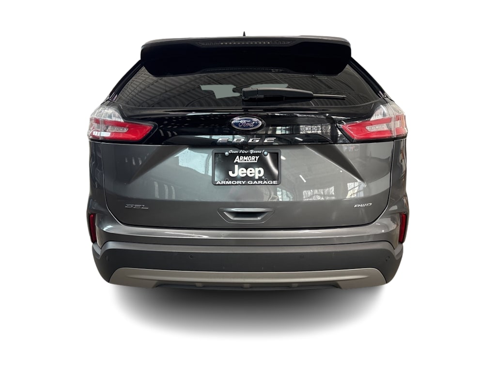 Thumbnail: 2023 Ford Edge - 4