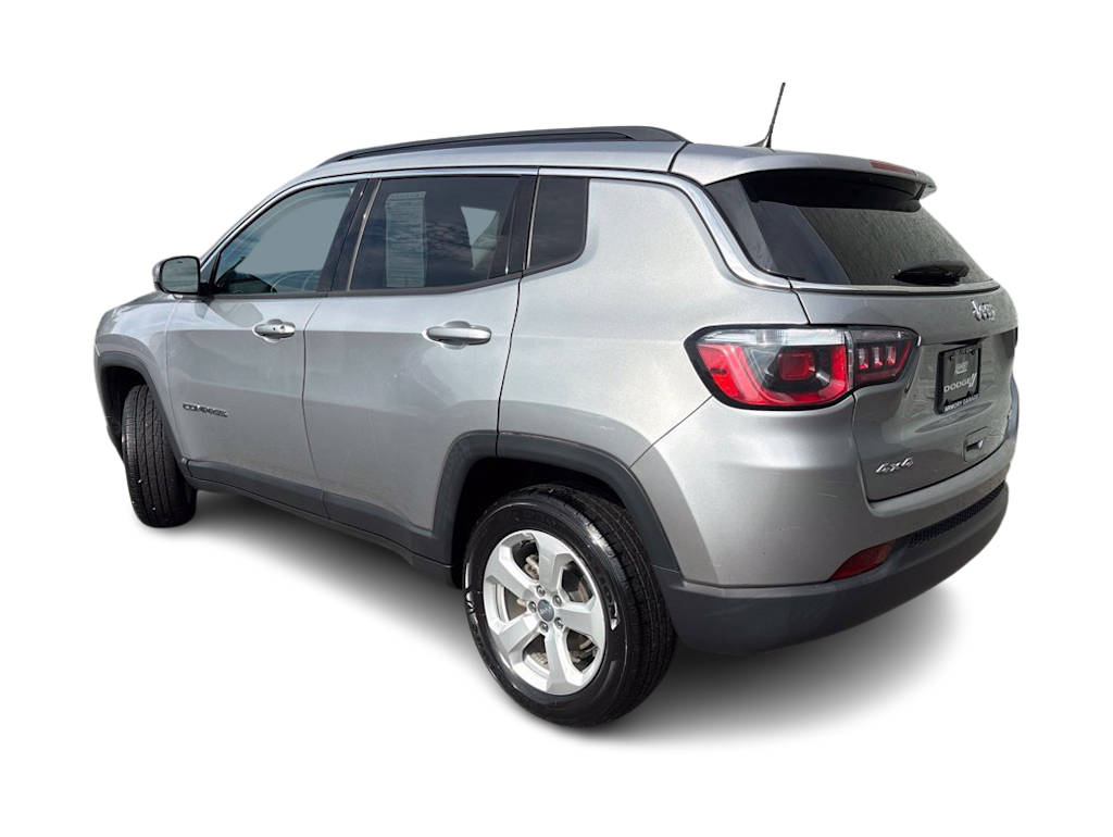 Thumbnail: 2019 Jeep Compass - 3
