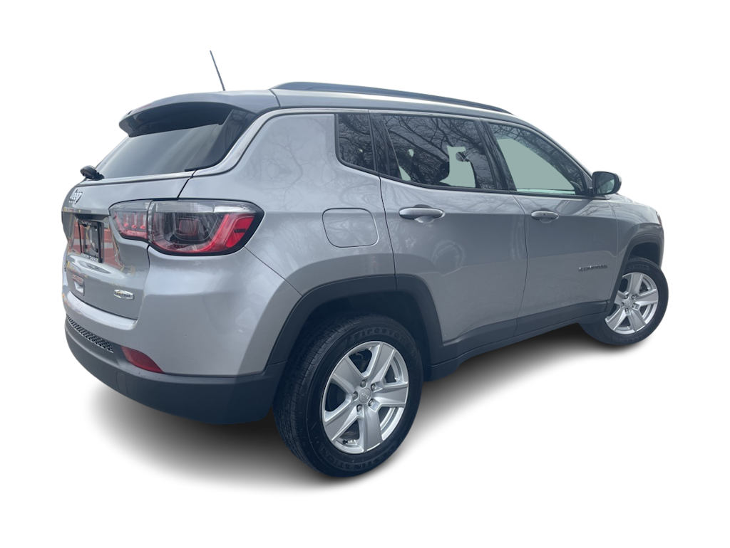2022 Jeep Compass Latitude 20