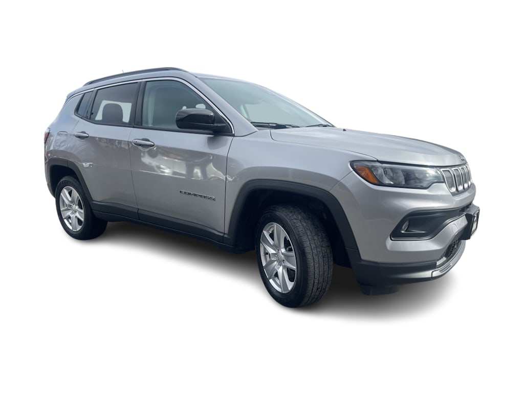 2022 Jeep Compass Latitude 19