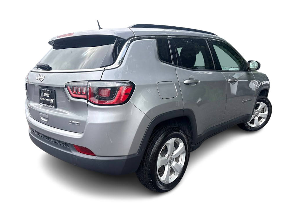 Thumbnail: 2019 Jeep Compass - 20