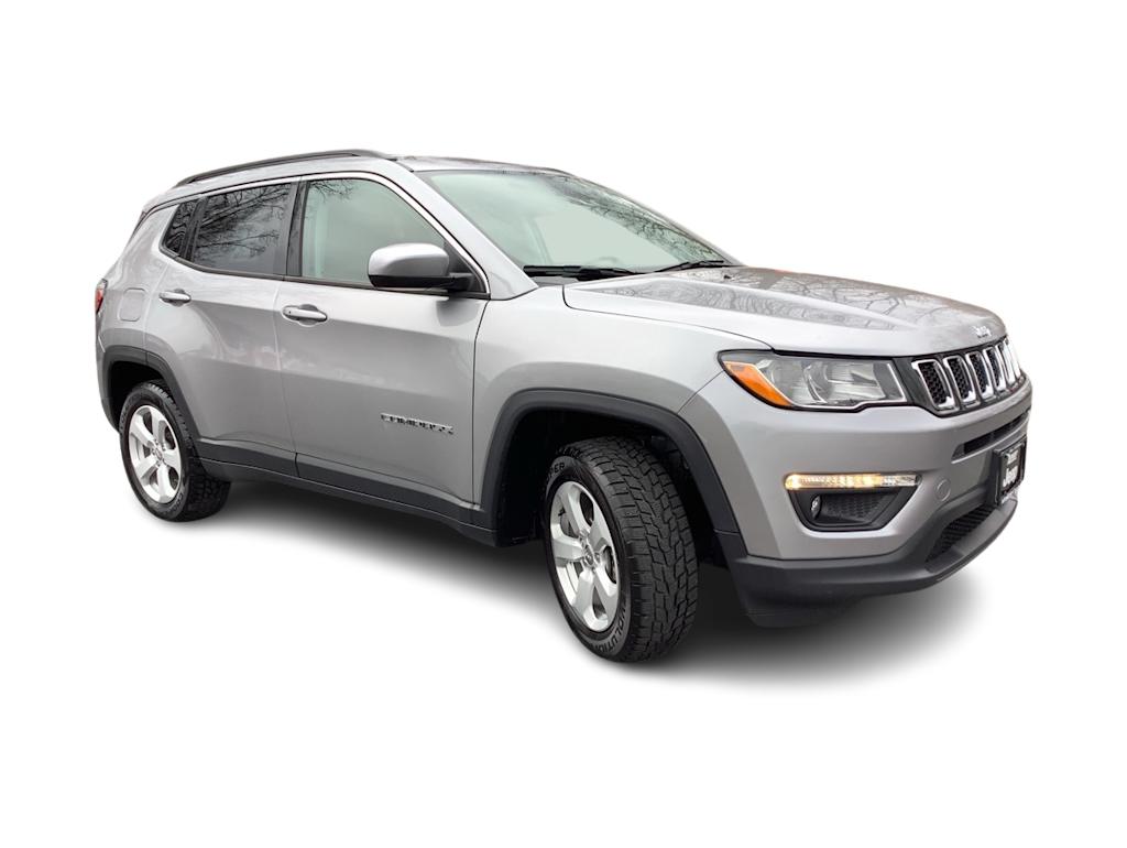 2020 Jeep Compass Latitude 19