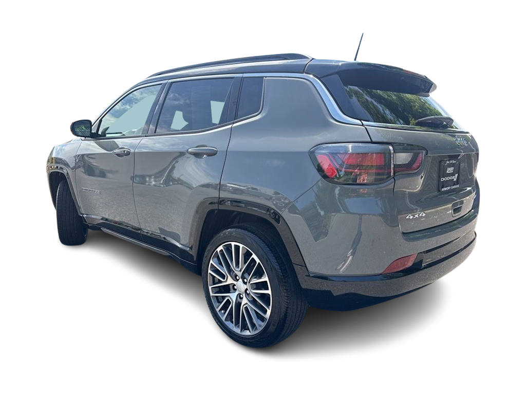 Thumbnail: 2022 Jeep Compass - 3