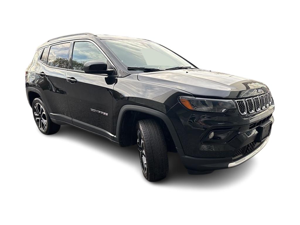 Thumbnail: 2023 Jeep Compass - 18