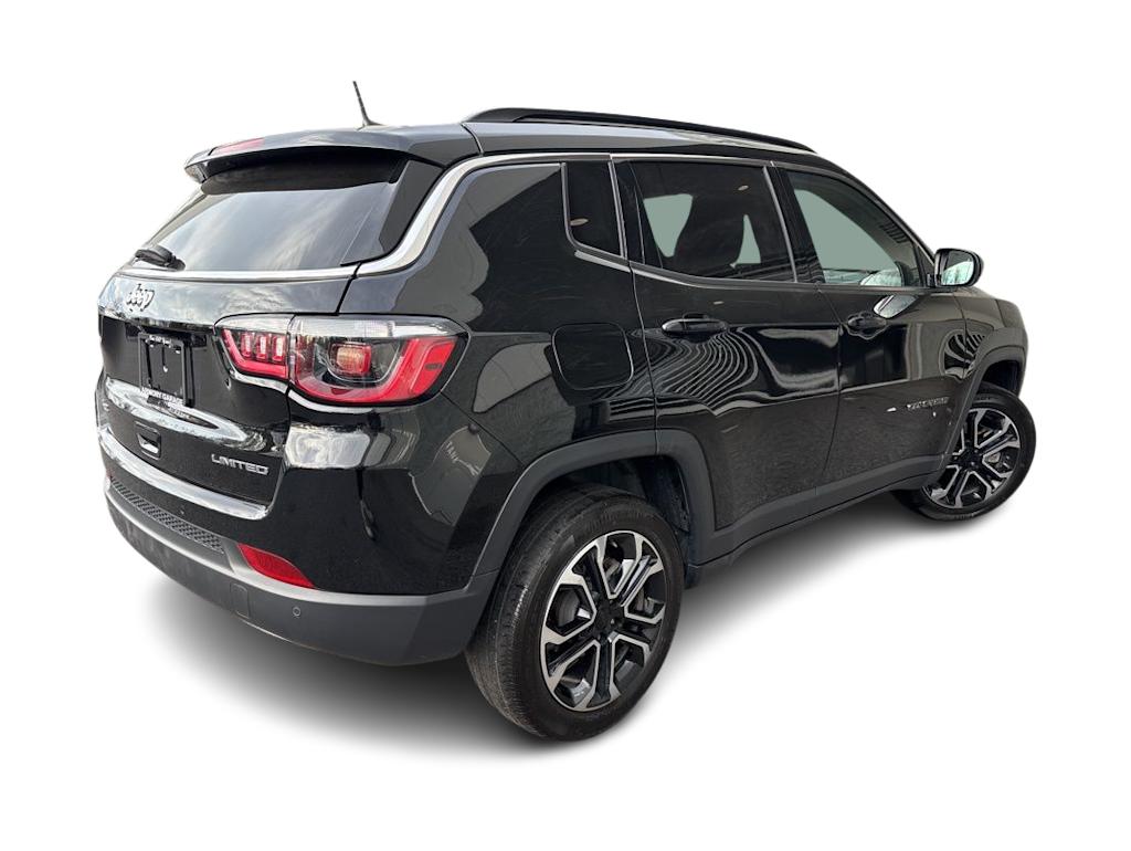 Thumbnail: 2023 Jeep Compass - 19