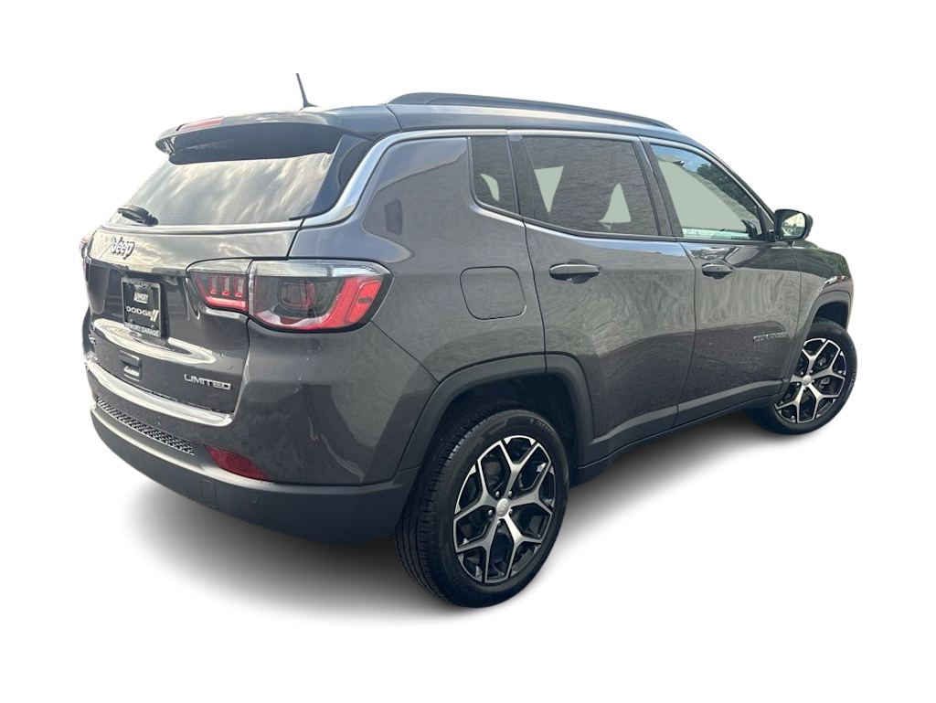 Thumbnail: 2024 Jeep Compass - 20