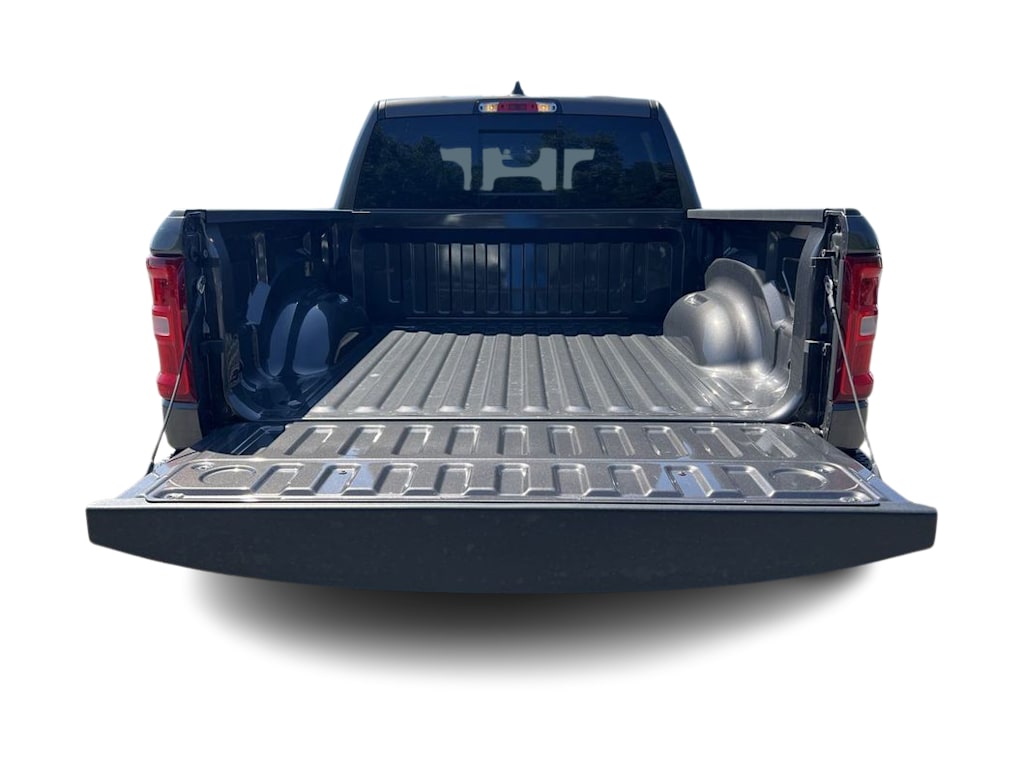 Thumbnail: 2026 RAM 1500 - 18