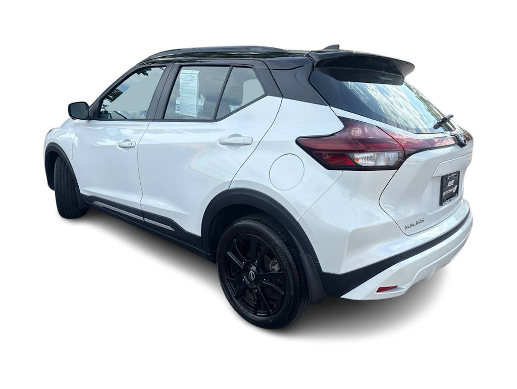 Thumbnail: 2022 Nissan Kicks - 3