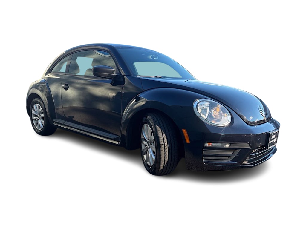 Thumbnail: 2018 Volkswagen Beetle - 17