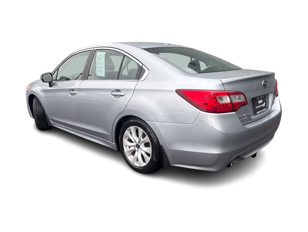 Thumbnail: 2015 Subaru Legacy - 3