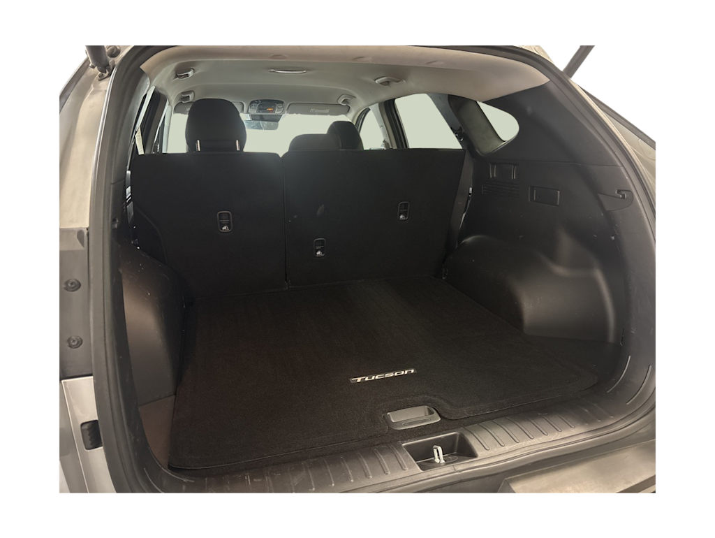 Thumbnail: 2023 Hyundai Tucson - 17