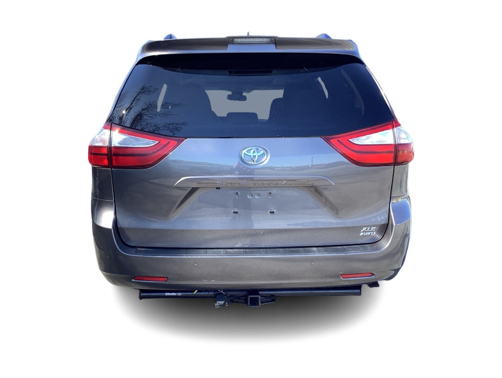 2019 Toyota Sienna XLE Premium 4