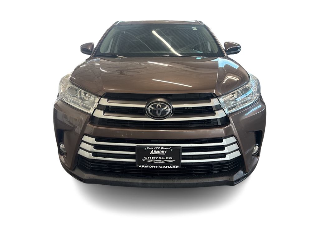 Thumbnail: 2019 Toyota Highlander - 5