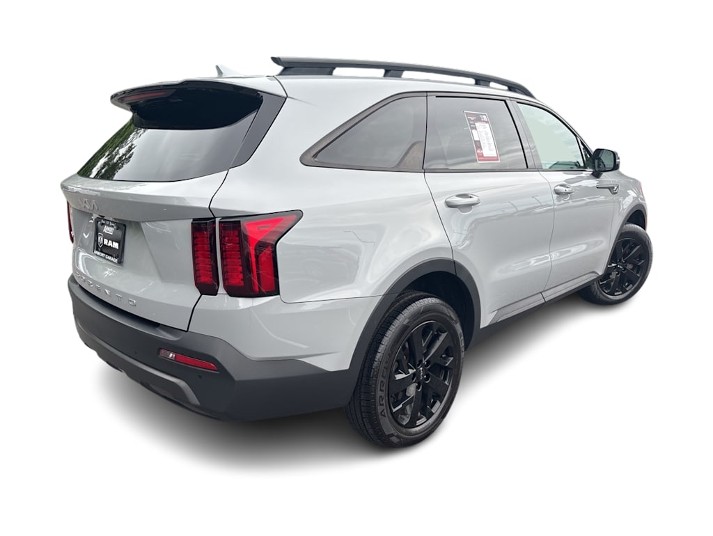 Thumbnail: 2022 Kia Sorento - 21